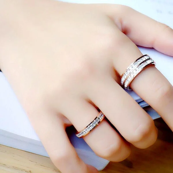 18k Gold Plated Couple Stainless Steel Rings Fashion Wedding Women Rings Shenzhen Manufacturer - Image 4