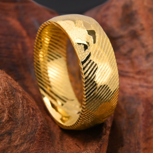 Custom Damascus Steel Men’s Wedding Band Gold Plated Personalized Ring for Him - Image 4